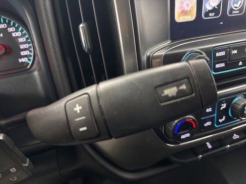 Used 2018 Chevrolet Silverado 1500 LT w/ All Star Edition image 15