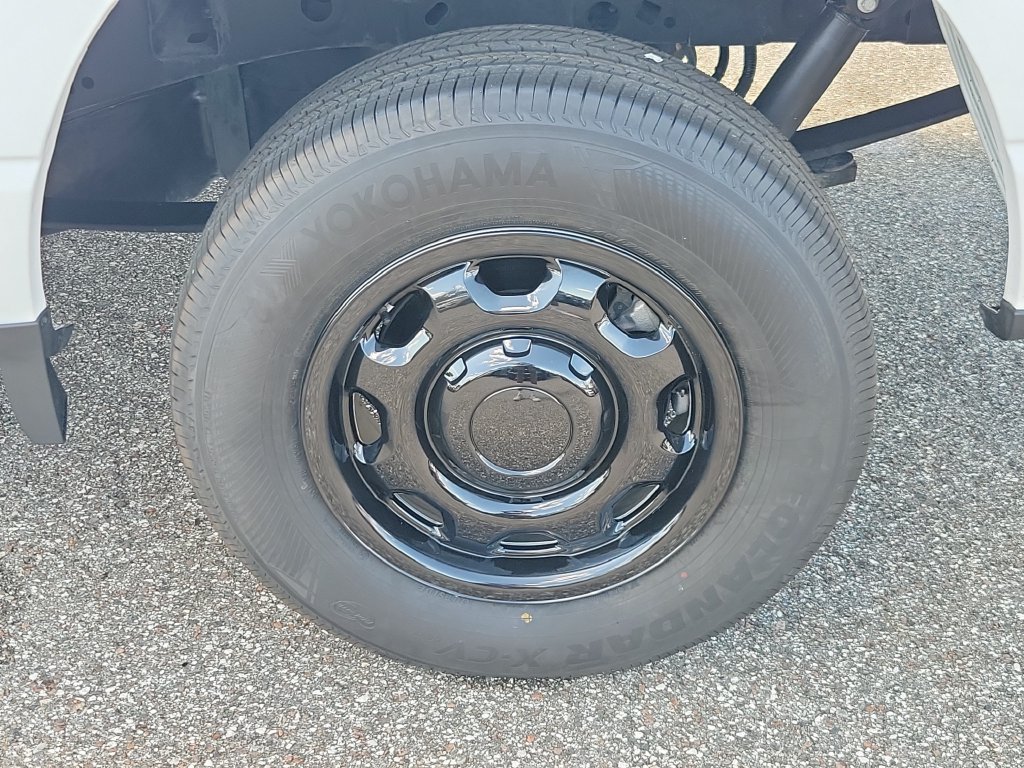 Used 2022 Ford F150 XL RWD image 5