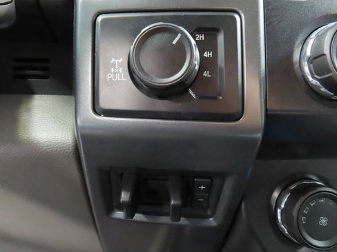 Used 2022 Ford F250 XLT w/ XLT Premium Package image 56