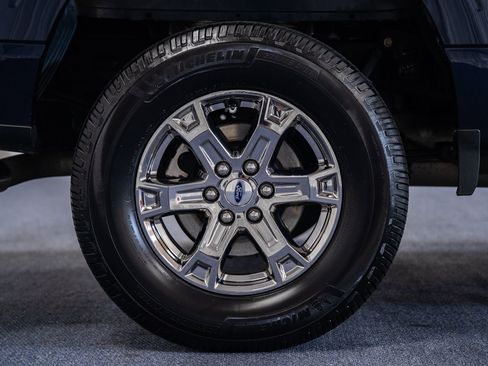Used 2022 Ford F150 Lariat w/ Equipment Group 502A High AWD/4WD image 25