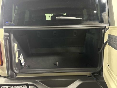 Used 2025 Ford Bronco Outer Banks image 22