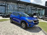 Used 2023 Kia Seltos EX image 2