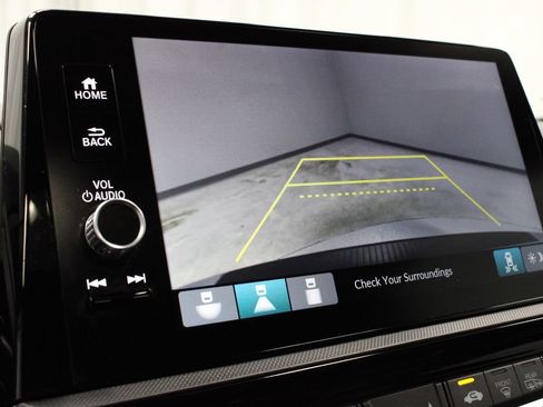 Used 2025 Honda Odyssey Sport-L image 3