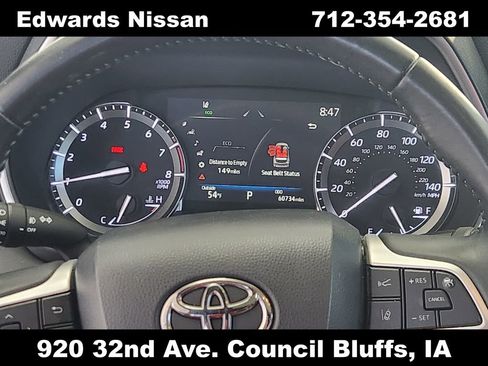 Used 2022 Toyota Highlander XSE image 30