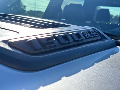 Used 2021 RAM 1500 Limited w/ Night Edition image 11