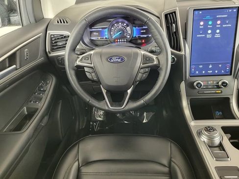 Used 2024 Ford Edge SEL w/ Convenience Package image 24