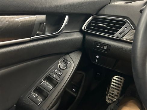 Used 2022 Honda Accord Sport image 27