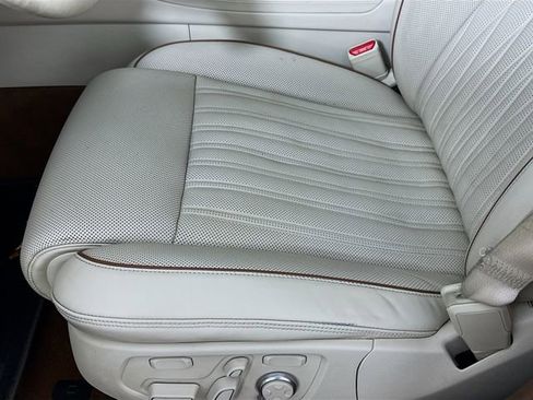 Used 2021 Genesis G90 5.0 Ultimate image 20