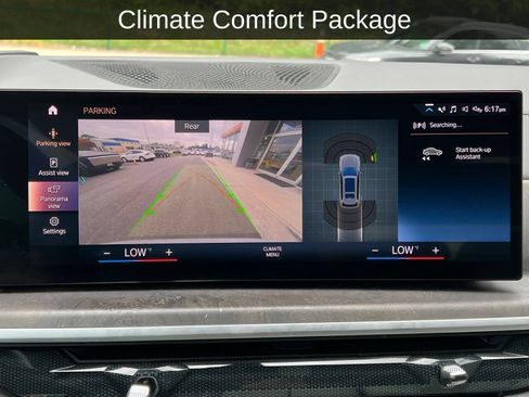 Used 2023 BMW X7 xDrive40i w/ M Sport Package AWD/4WD image 7