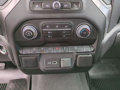 Certified 2022 Chevrolet Silverado 1500 Custom Trail Boss image 11