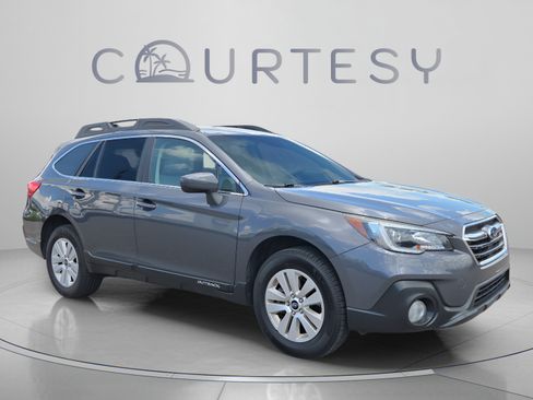 Used 2019 Subaru Outback 2.5i Premium AWD/4WD image 7