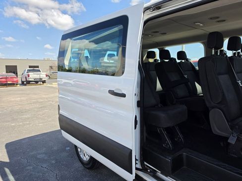 Used 2023 Ford Transit 350 XLT RWD image 33