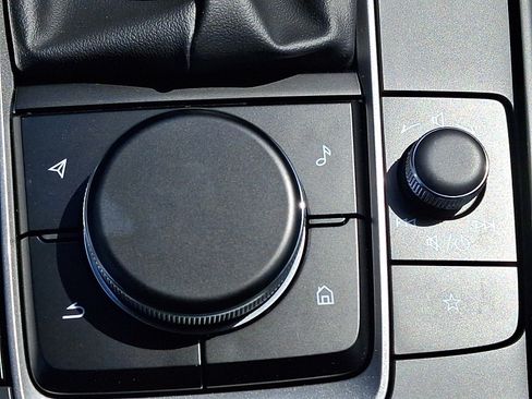 New 2026 MAZDA CX-30 AWD 2.5 S w/ Select Sport Pkg image 18