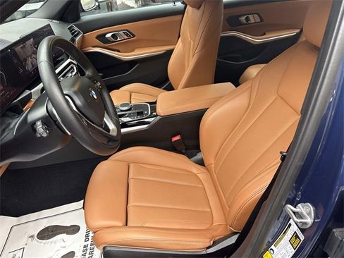 Used 2023 BMW 330i xDrive Sedan w/ Premium Package image 22