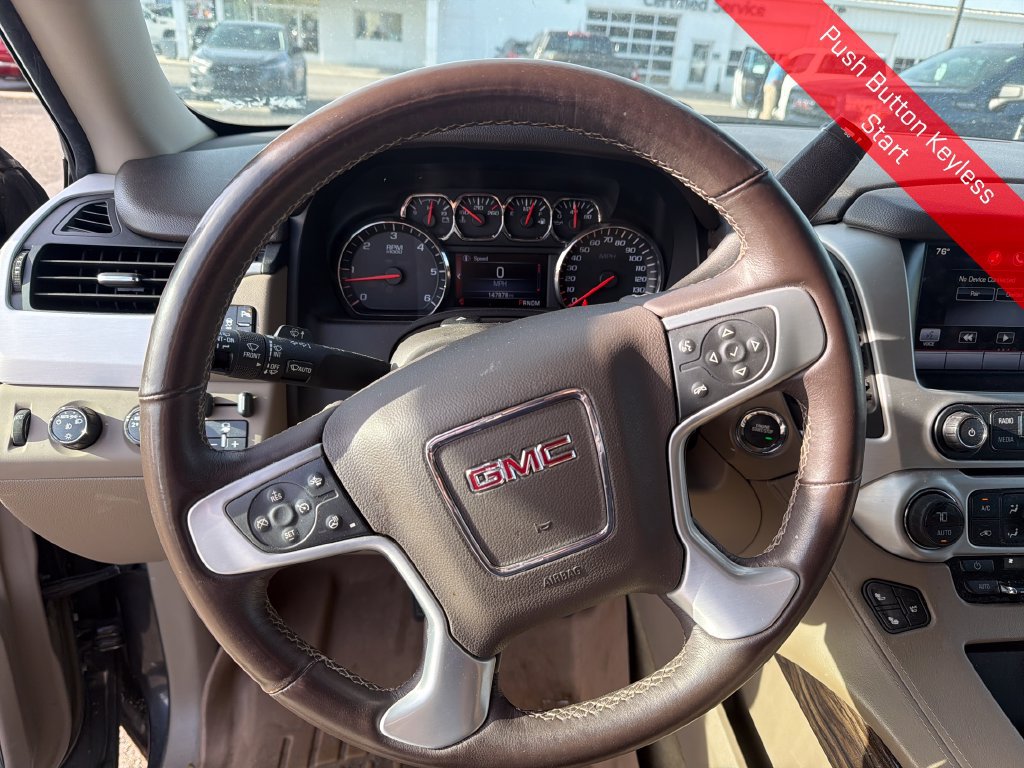 Used 2015 GMC Yukon XL SLT w/ HD Trailering Package AWD/4WD image 17