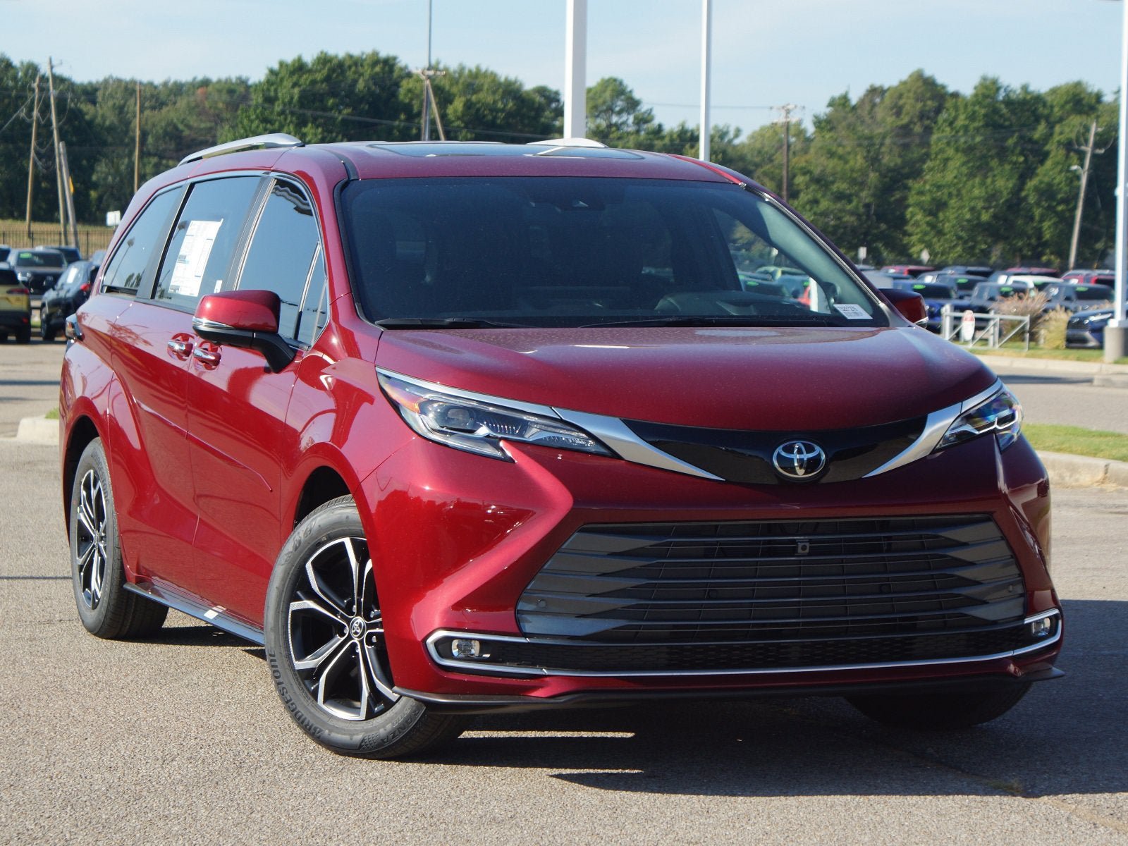 Certified 2026 Toyota Sienna Platinum AWD/4WD image 21