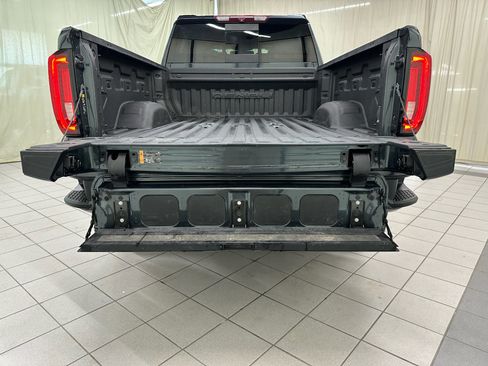 Certified 2022 GMC Sierra 2500 Denali AWD/4WD image 11