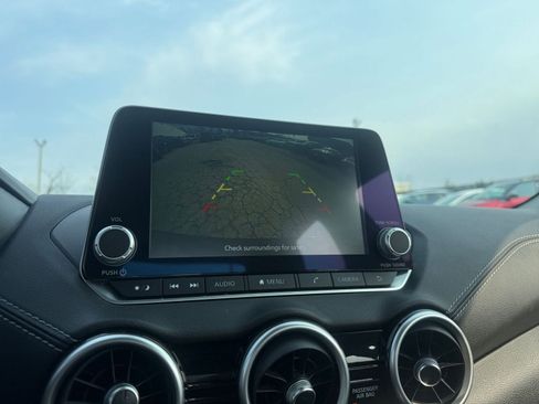 Used 2025 Nissan Sentra SV image 23