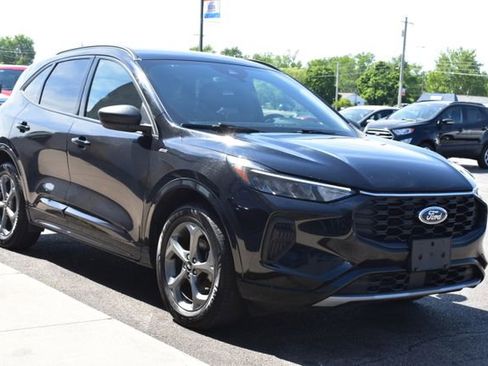 Used 2023 Ford Escape ST-Line AWD/4WD image 12
