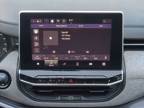 Used 2024 Jeep Compass Latitude image 20