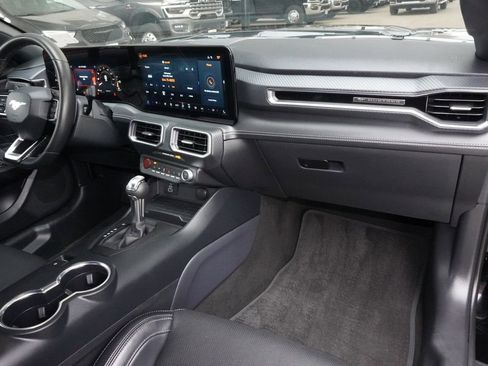 Used 2024 Ford Mustang GT Premium image 21