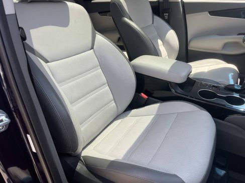 Used 2020 Kia Sorento SX AWD/4WD image 28