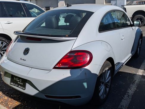 Used 2018 Volkswagen Beetle 2.0T S w/ Style & Comfort Package For S image 4