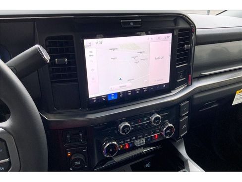 Used 2025 Ford F350 Lariat image 7