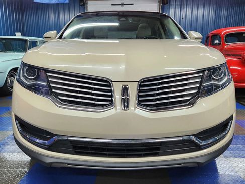 Used 2018 Lincoln MKX Reserve w/ Driver Assistance Package image 74