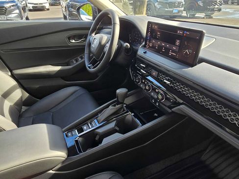 New 2026 Honda Accord EX-L image 11