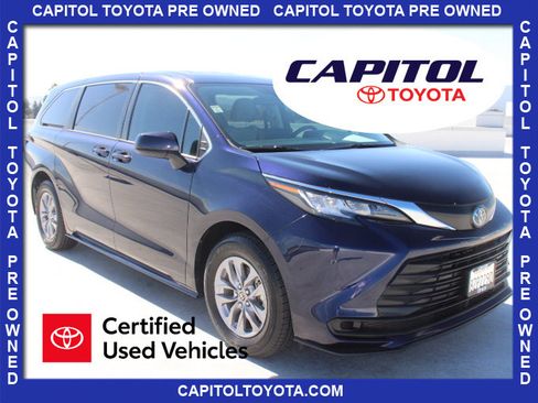 Certified 2022 Toyota Sienna LE FWD image 1