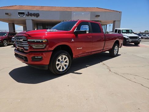 New 2026 RAM 2500 Laramie AWD/4WD image 1