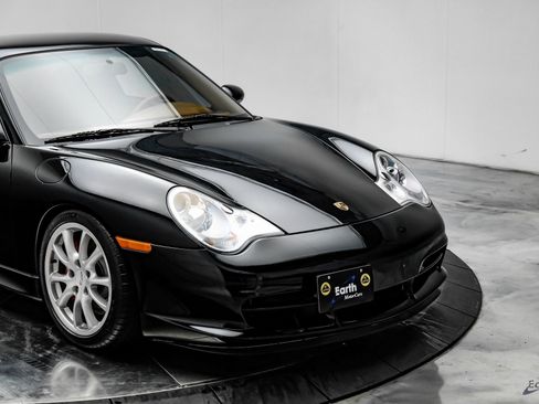 Used 2004 Porsche 911 GT3 RWD image 25