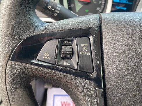 Used 2013 Chevrolet Equinox LS FWD image 23
