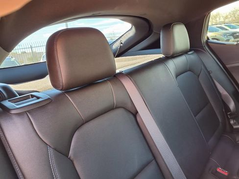 Used 2025 Buick Envista Sport Touring w/ Convenience I Package image 23