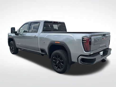 New 2026 GMC Sierra 2500 AT4 w/ AT4 Premium Plus Package AWD/4WD image 4