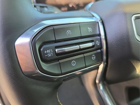 Used 2024 GMC Acadia Denali w/ Super Cruise Package AWD/4WD image 12