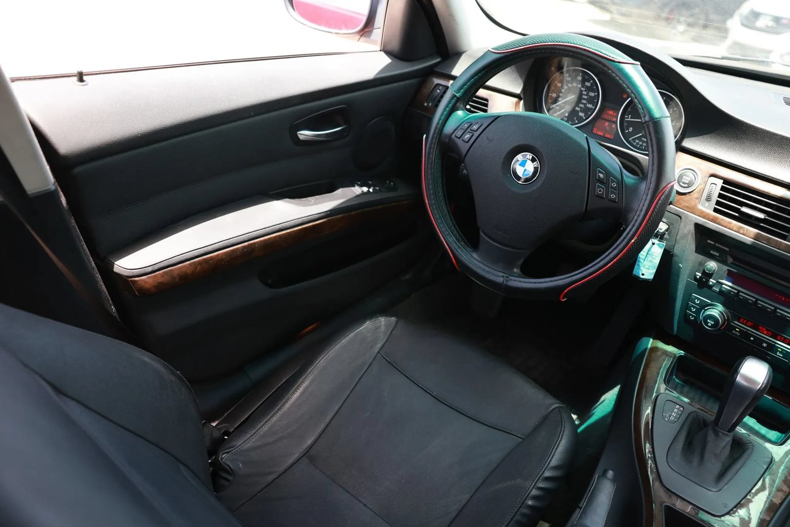 Used 2010 BMW 328i Sedan RWD image 12