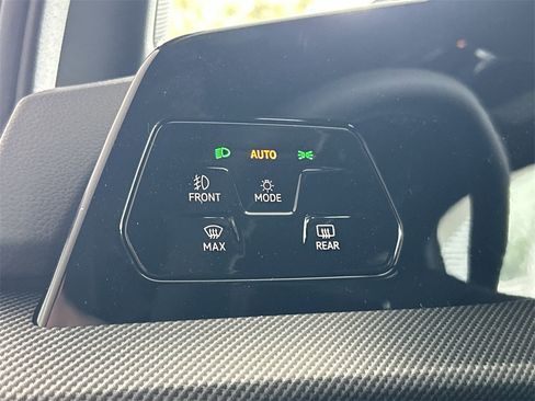 New 2026 Volkswagen GTI SE image 15