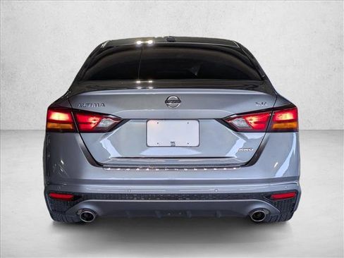 Used 2020 Nissan Altima 2.5 SR w/ Premium Package AWD/4WD image 5