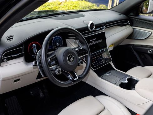 Certified 2023 Maserati Grecale Modena AWD/4WD image 35