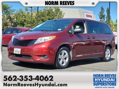Used 2013 Toyota Sienna L w/ Towing Pkg