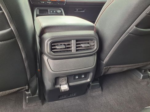 Used 2026 Honda Passport TrailSport image 14