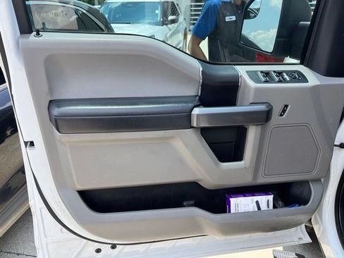 Used 2020 Ford F150 XLT w/ Equipment Group 301A Mid RWD image 14