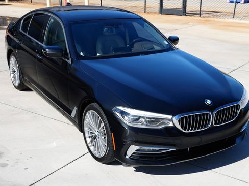 Used 2017 BMW 540i image 20