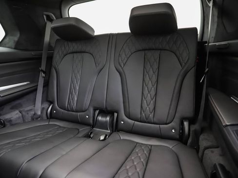 New 2026 BMW X7 M60i AWD/4WD image 24