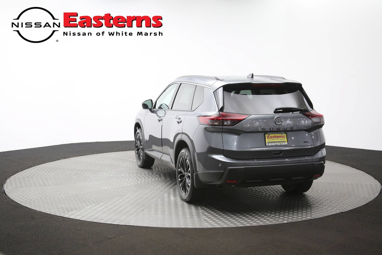 Used 2026 Nissan Rogue Dark Armor AWD/4WD image 37