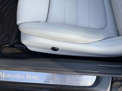 Used 2018 Mercedes-Benz C 300 4MATIC Cabriolet image 19