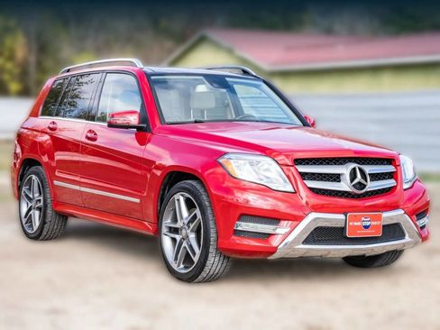 Used 2015 Mercedes-Benz GLK 350 GLK 350 4dr SUV w/ Premium 1 Package image 3