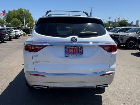 Used 2023 Buick Enclave Premium w/ Experience Buick Package AWD/4WD image 6